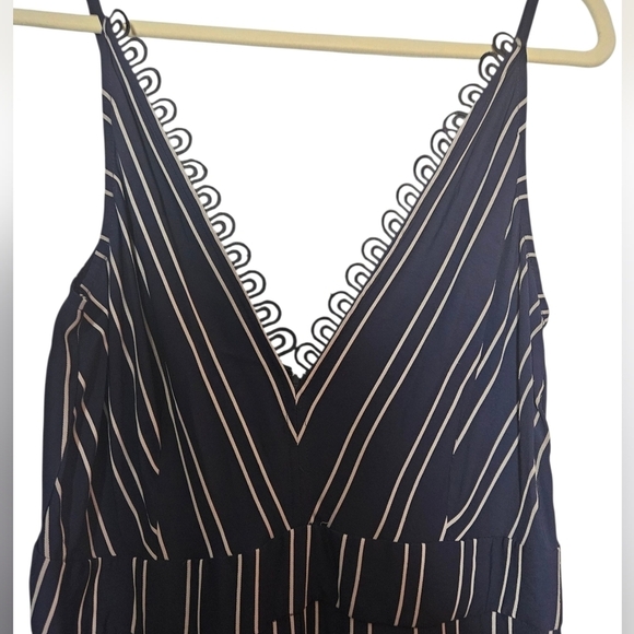 ML Monique Lhuillier Corentin Jumpsuit, Size 14, NWT - Picture 8 of 14